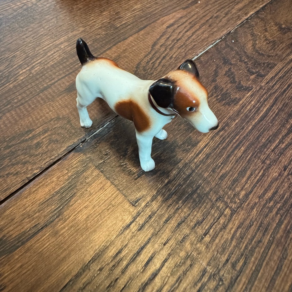 Vintage Ceramic Jack Russell Terrier Figurine - White & Brown with Leash - Picture 4 of 14